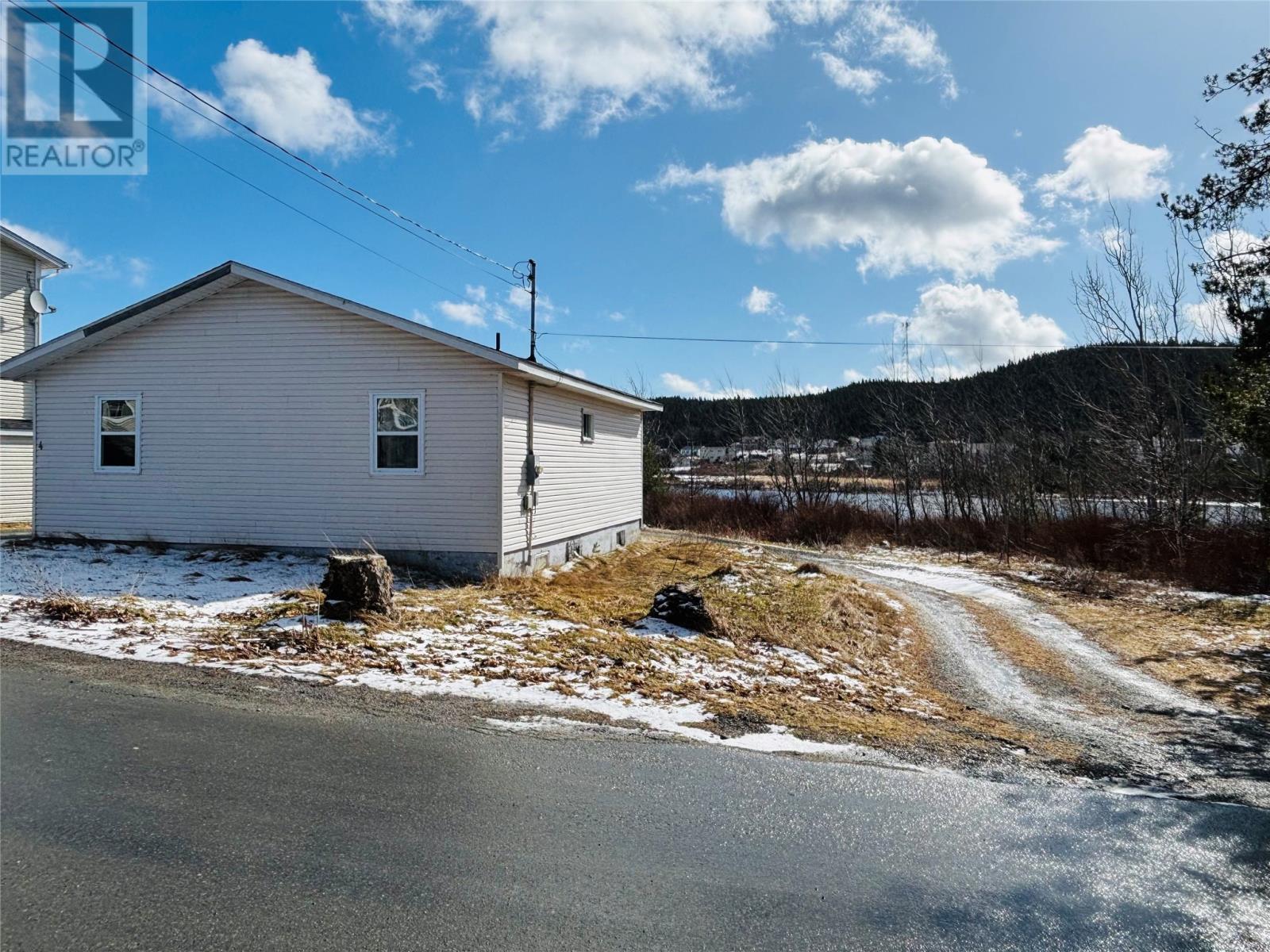 Photo 9 of 4 North Side Road, Shearstown NL
