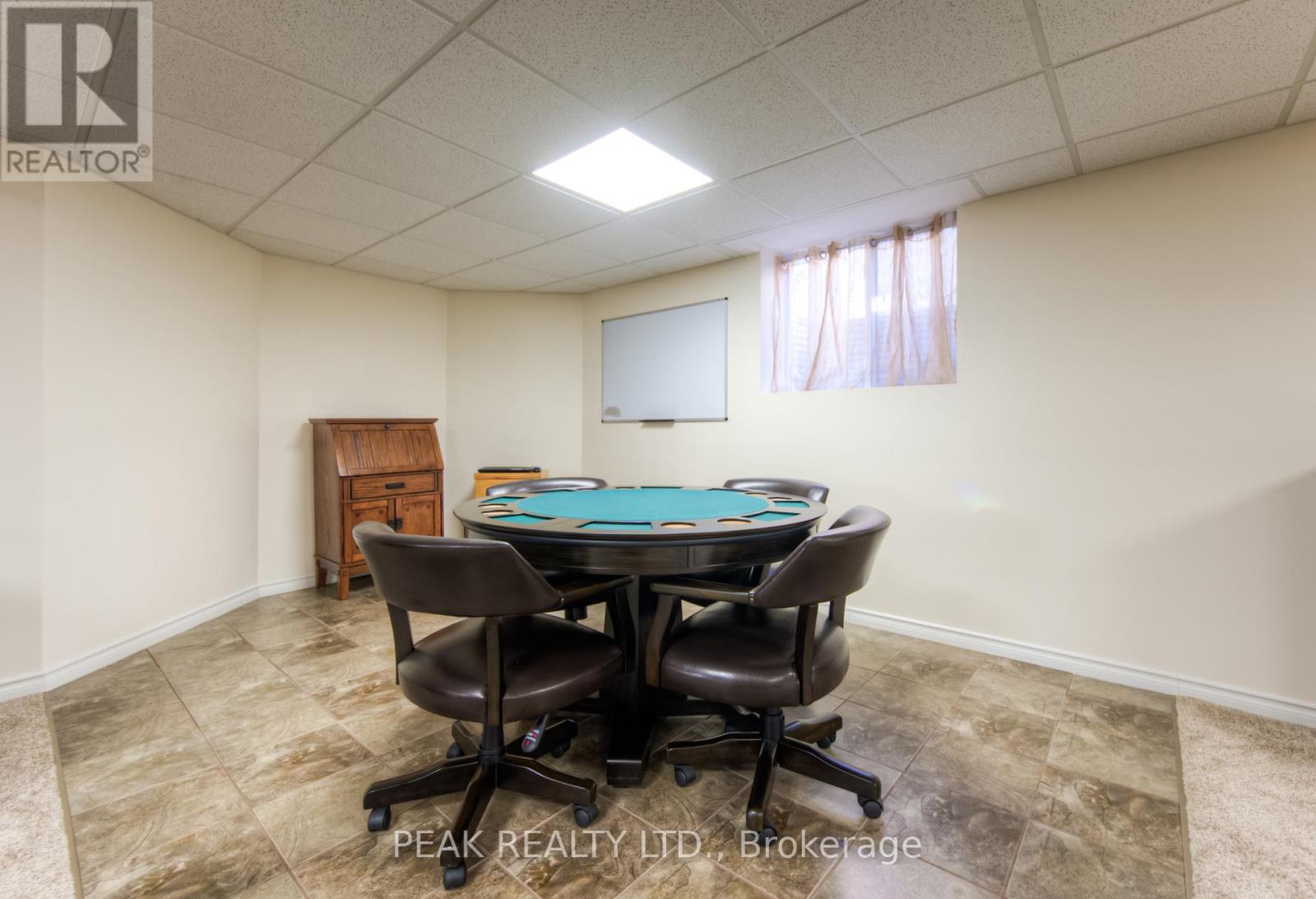 Photo 46 of 28 Amberdale Way, Wilmot ON