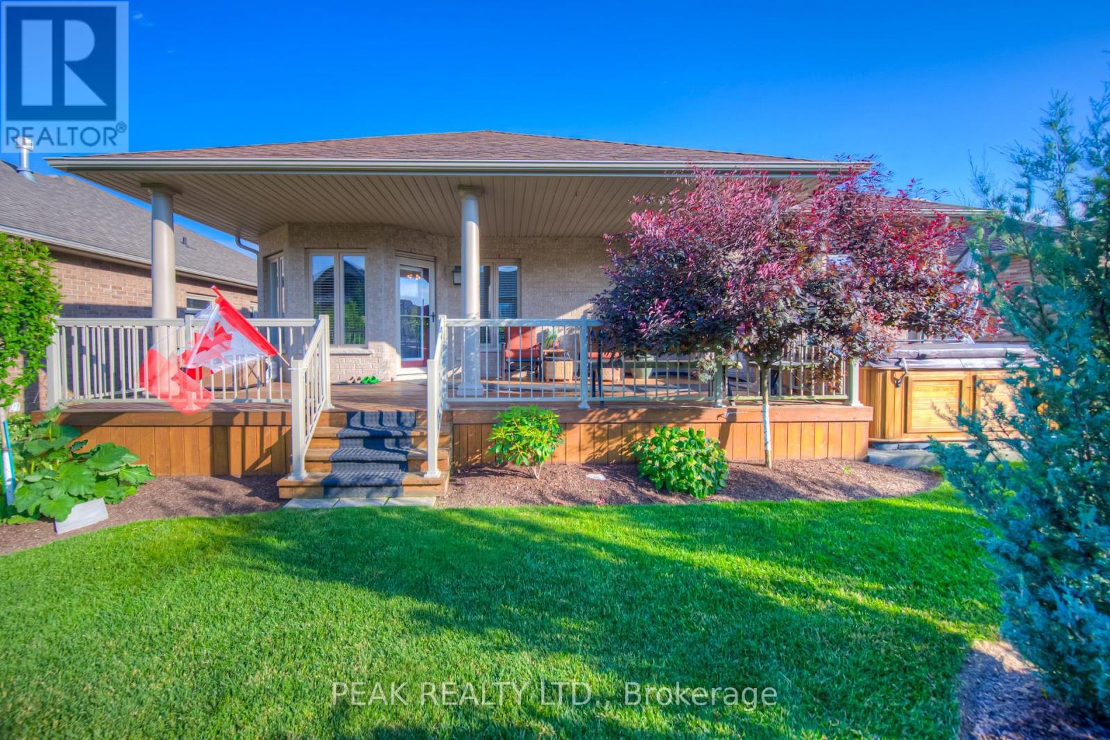 Photo 13 of 28 Amberdale Way, Wilmot ON