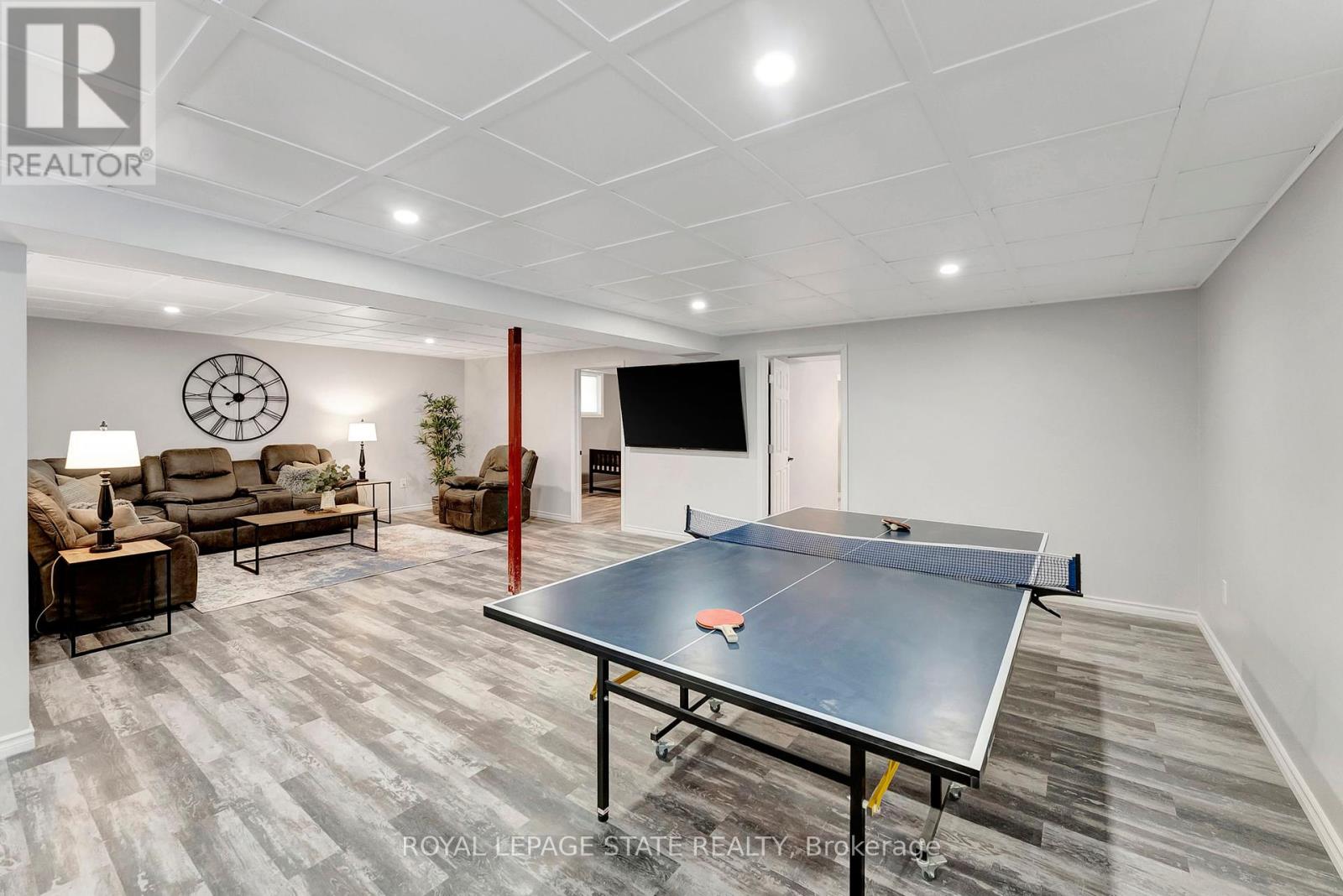 Photo 31 of 4881 Mapleview Crescent, Port Colborne ON