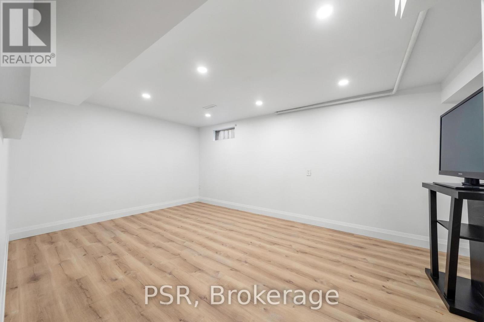 Photo 34 of 17 10 Angus Road, Hamilton ON