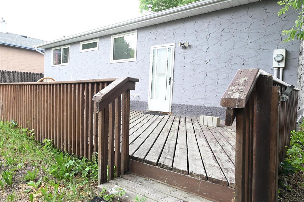 Photo 29 of 90 Dorge Drive, Winnipeg MB
