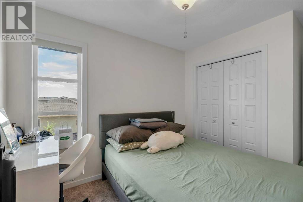 Single Family House for Sale in  Evansridge Park NW Evanston Calgary 