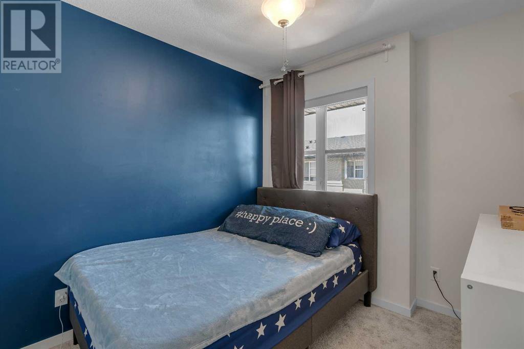 Single Family House for Sale in  Evansridge Park NW Evanston Calgary 