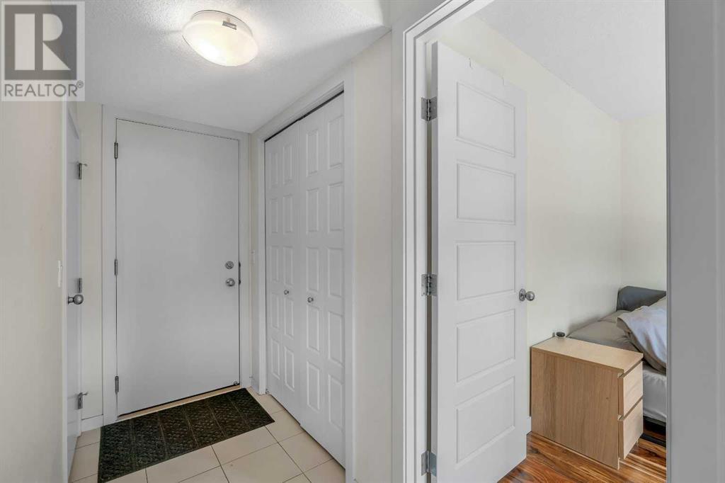 Single Family House for Sale in  Evansridge Park NW Evanston Calgary 