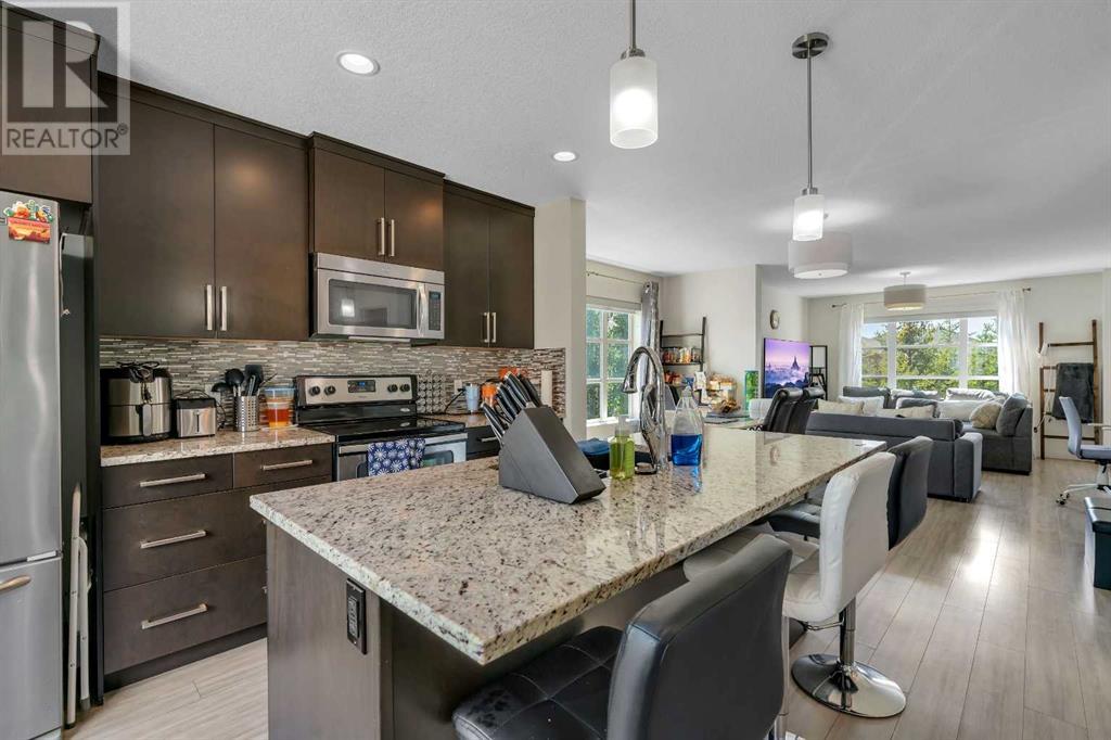 Single Family House for Sale in  Evansridge Park NW Evanston Calgary 