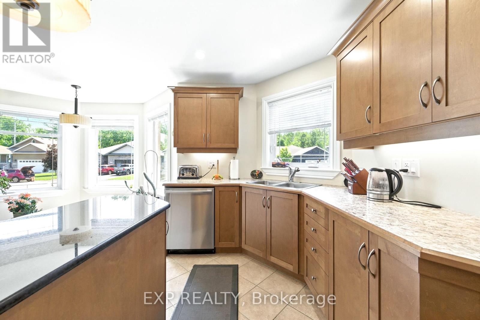 Photo 9 of 519 Coleraine Drive, Renfrew ON