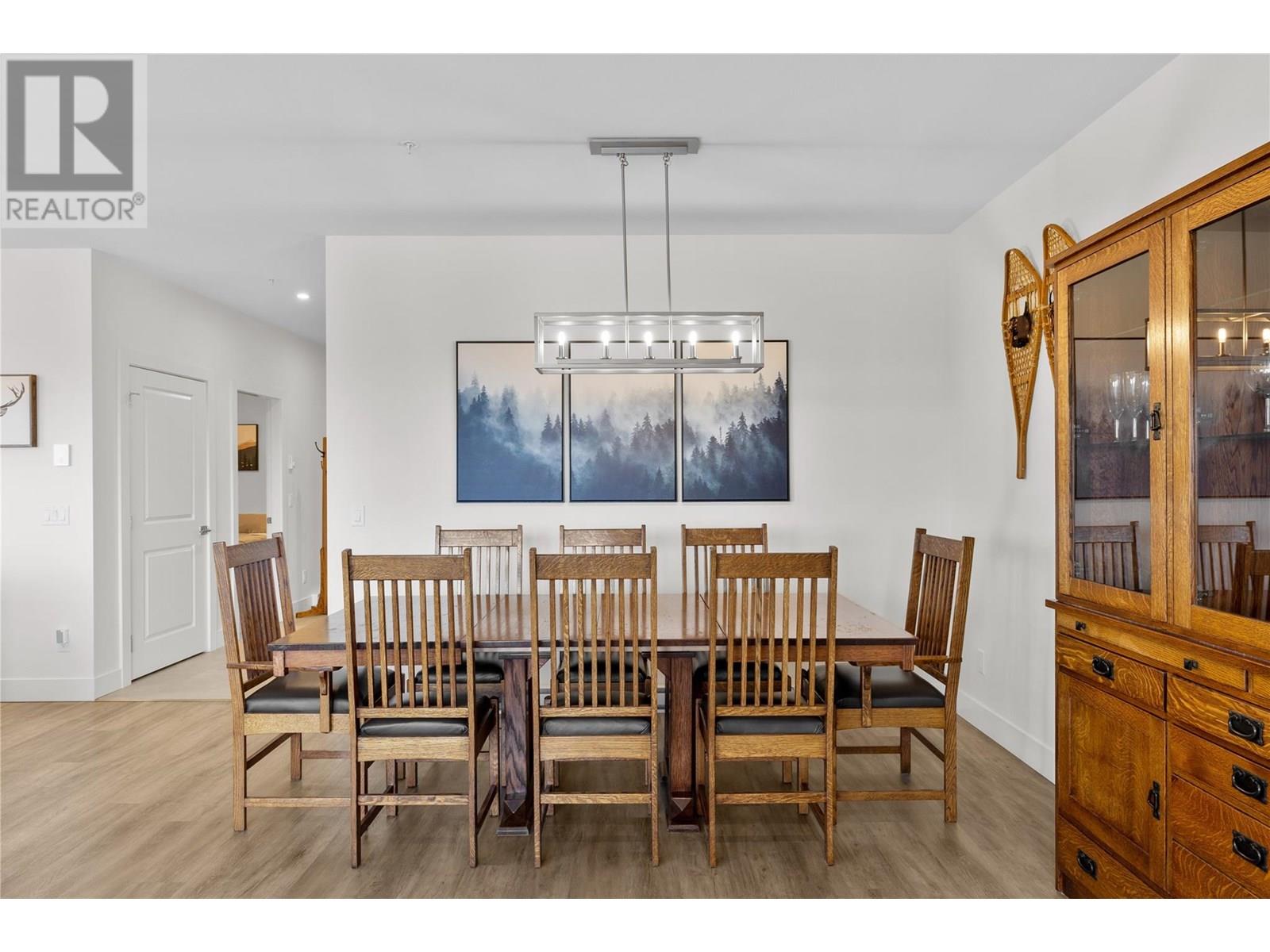 2D 5075 Snowbird Way, Big White