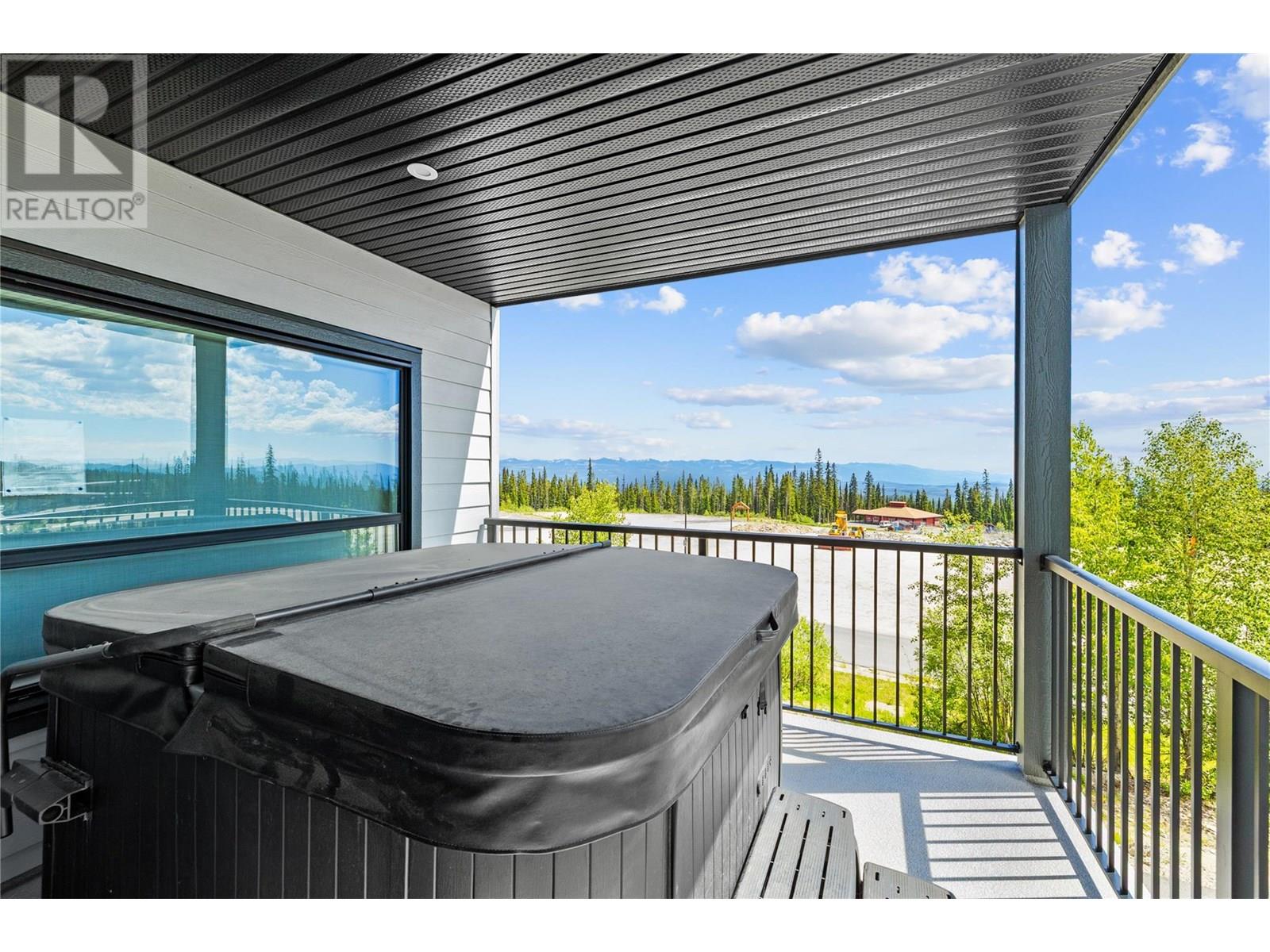 2D 5075 Snowbird Way, Big White