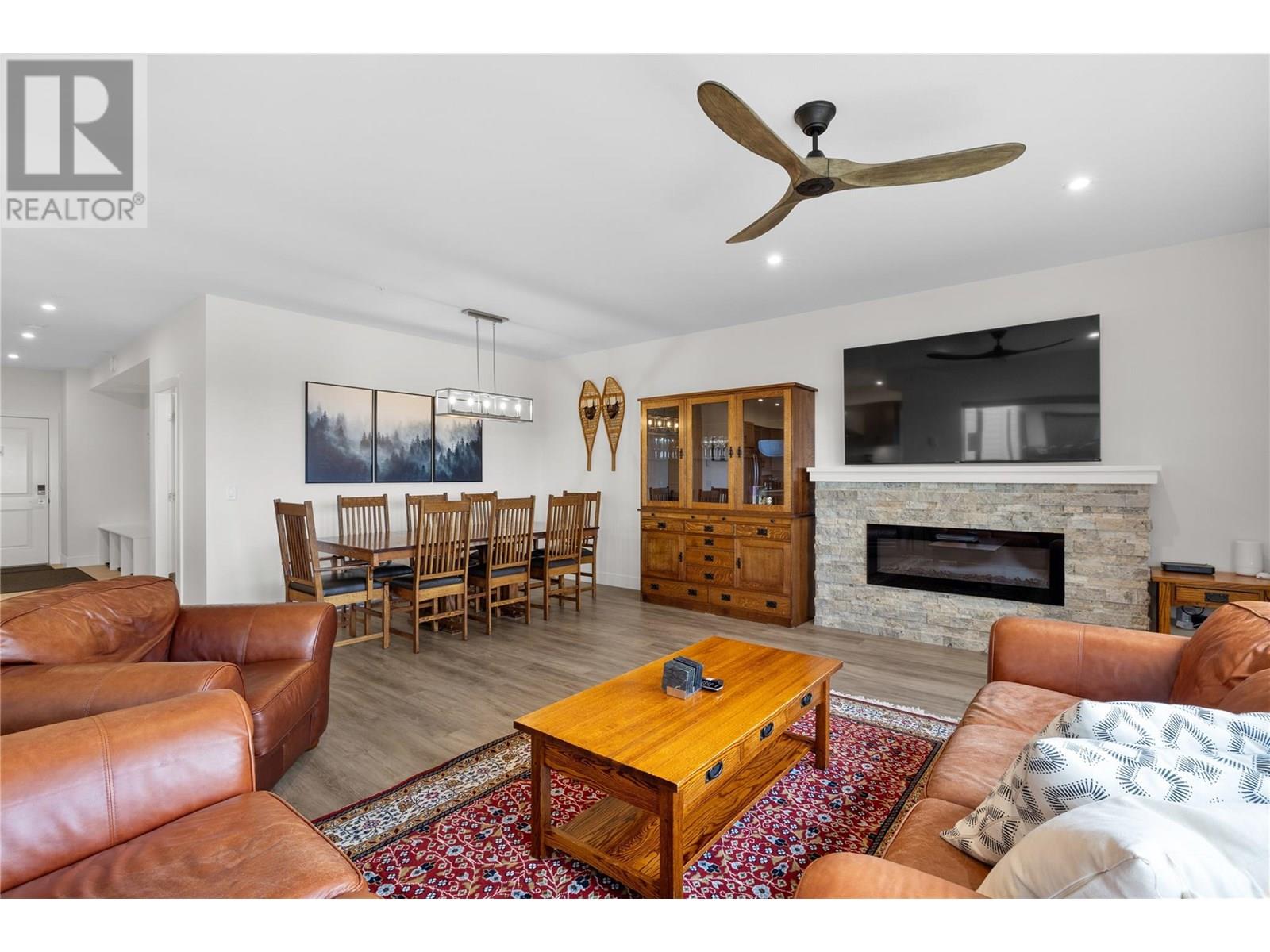 2D 5075 Snowbird Way, Big White