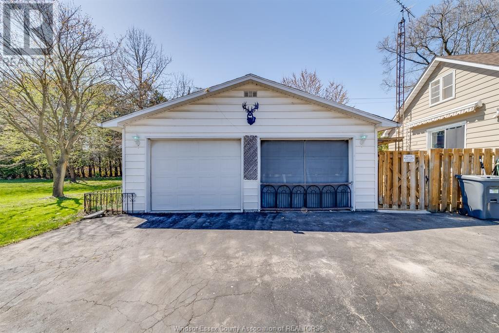 Photo 32 of 790 Maple Avenue, Lasalle ON