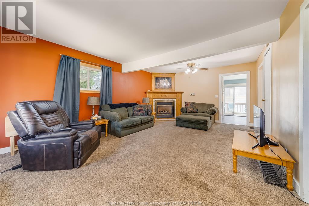 Photo 11 of 790 Maple Avenue, Lasalle ON
