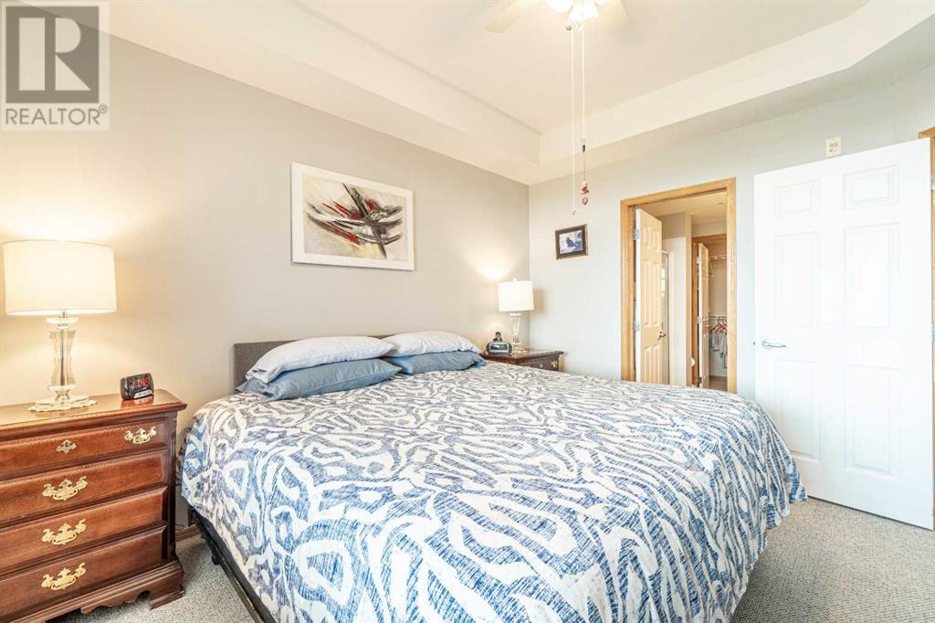 Single Family House for Sale in   Everstone Drive SW Evergreen Calgary 