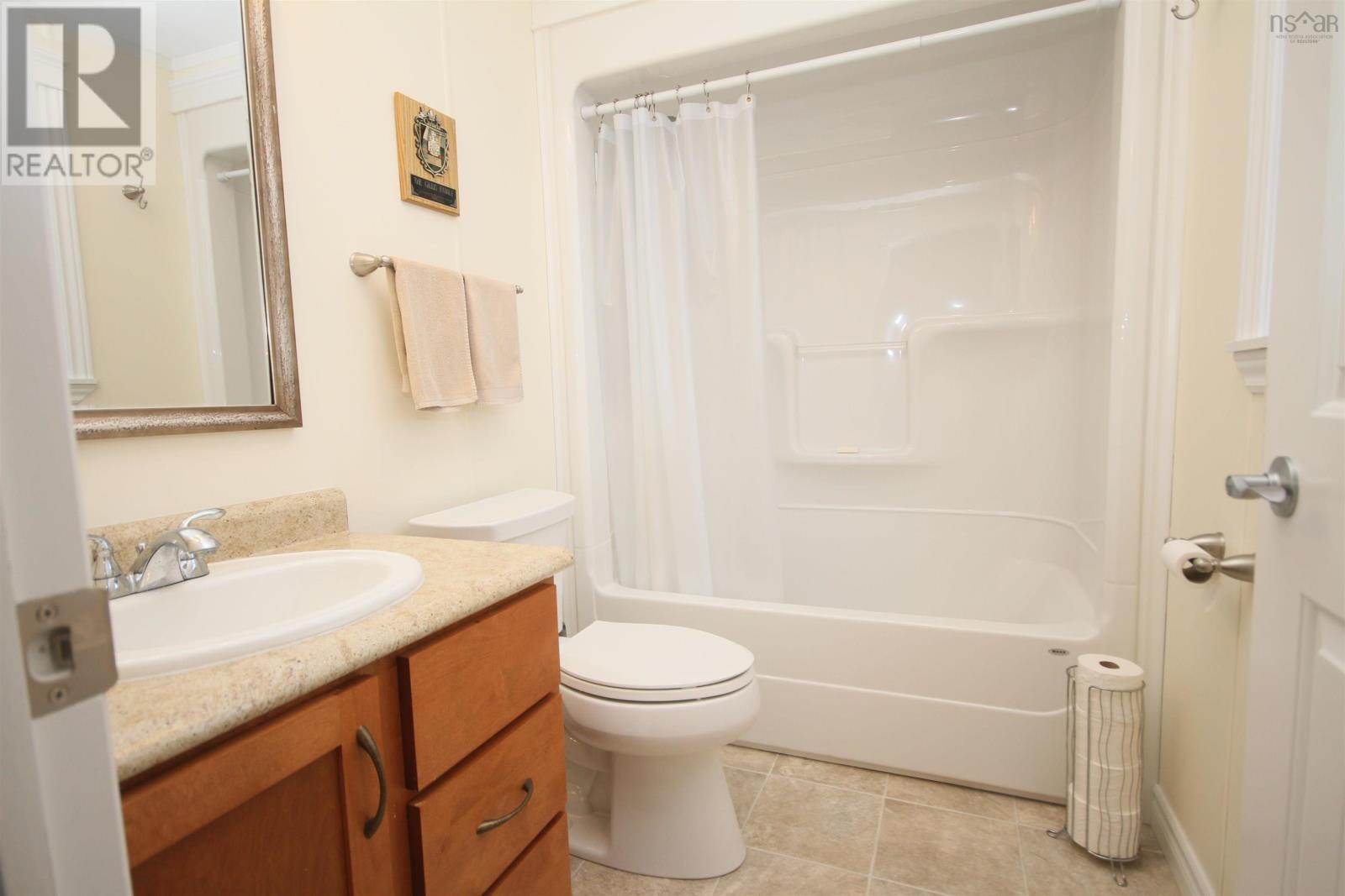 Property 16 of 29 of 80 Hideaway Drive