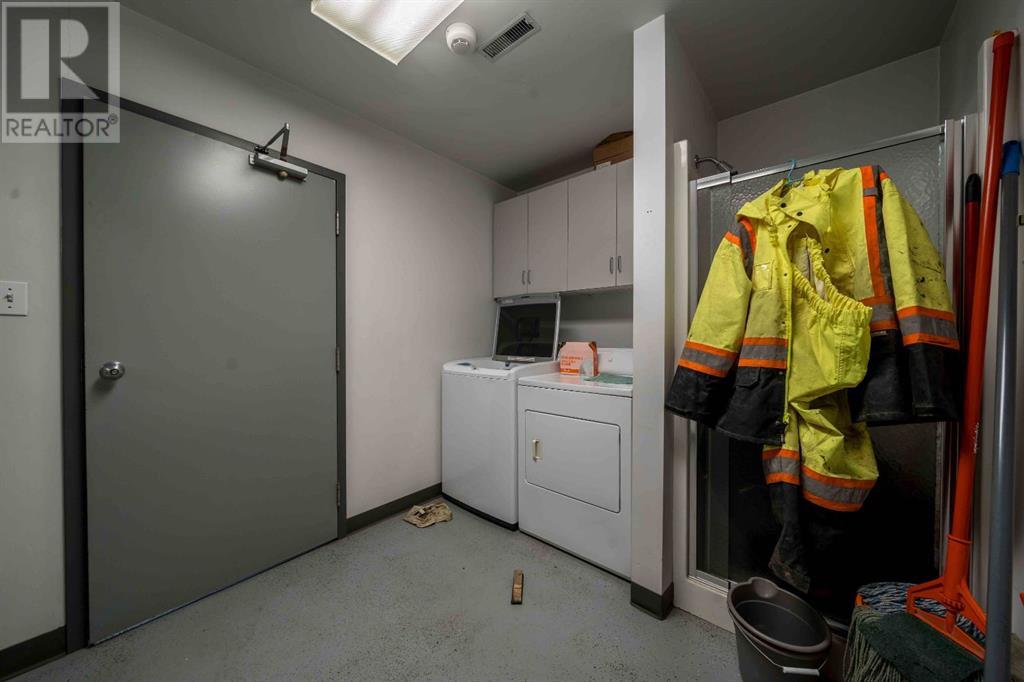 Photo 12 of 150 Saskatchewan Drive Ne, Redcliff AB