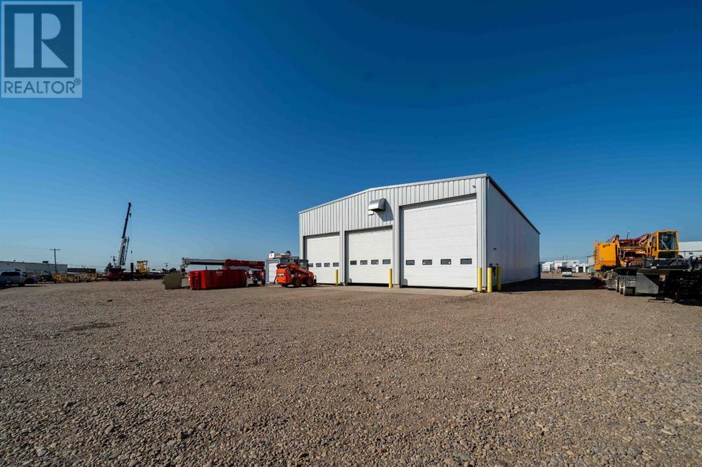 Photo 4 of 150 Saskatchewan Drive Ne, Redcliff AB