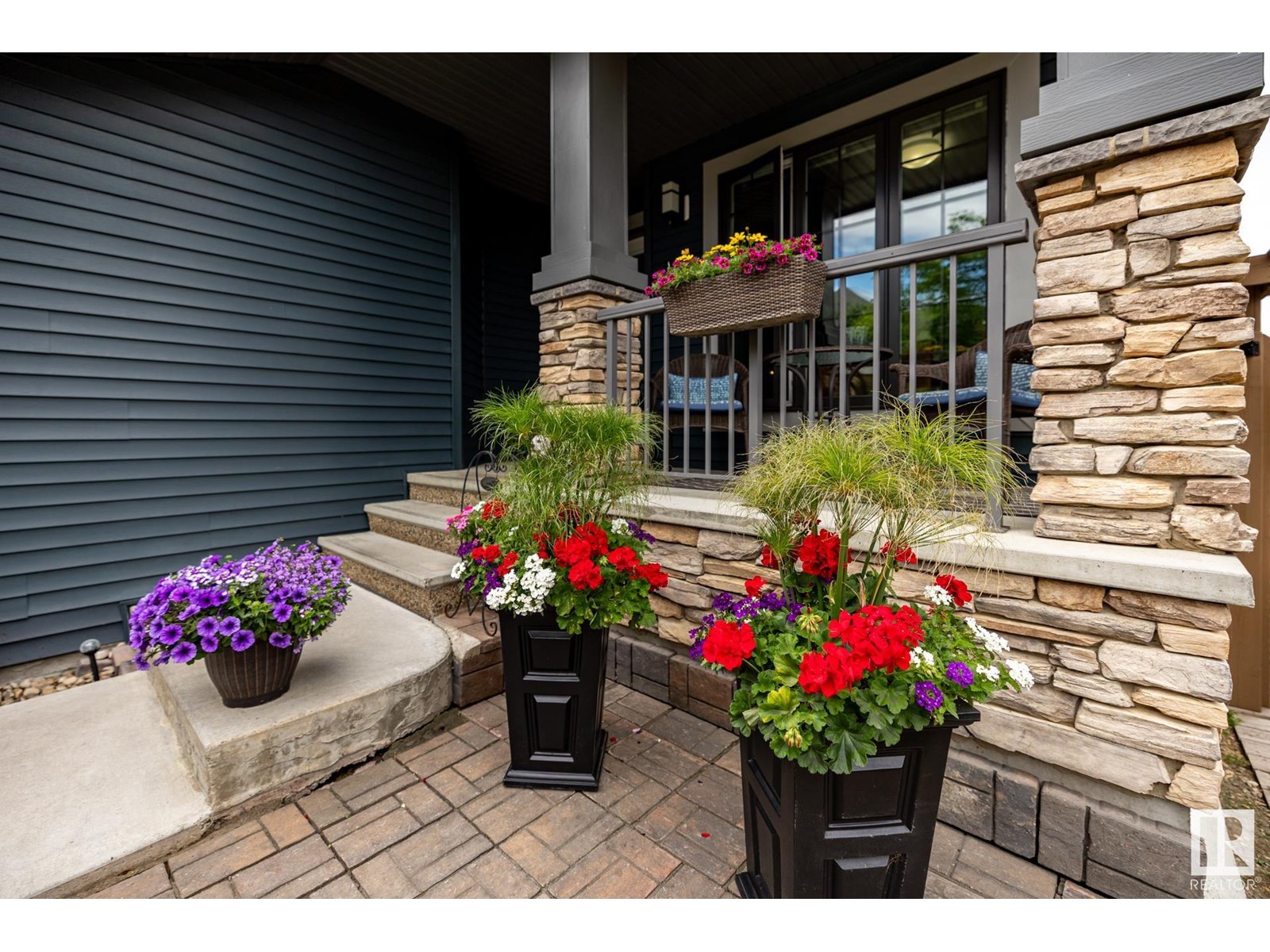 Photo 6 of 3134 Winspear Cr Sw, Edmonton AB