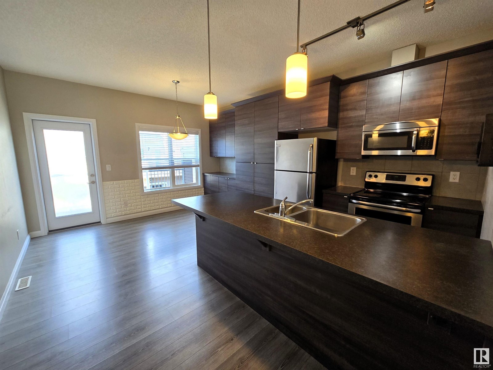 Photo 18 of 62 3710 Allan Dr Sw, Edmonton AB