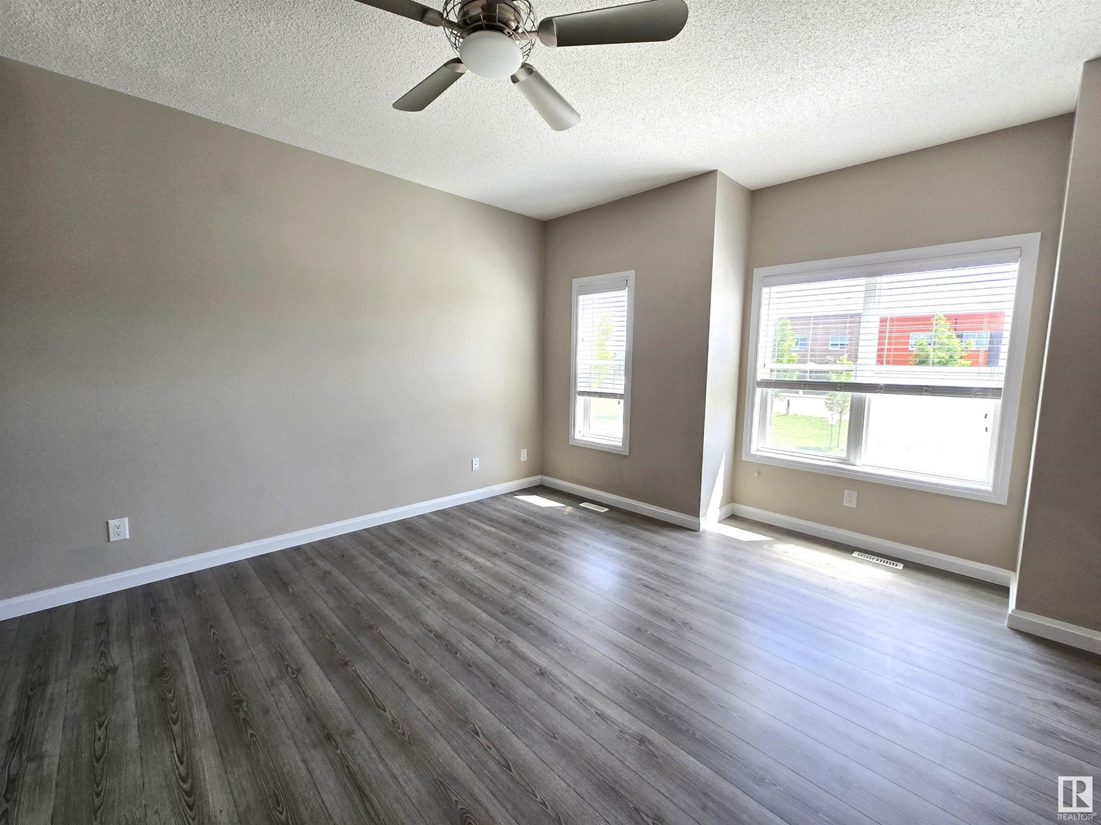 Photo 29 of 62 3710 Allan Dr Sw, Edmonton AB