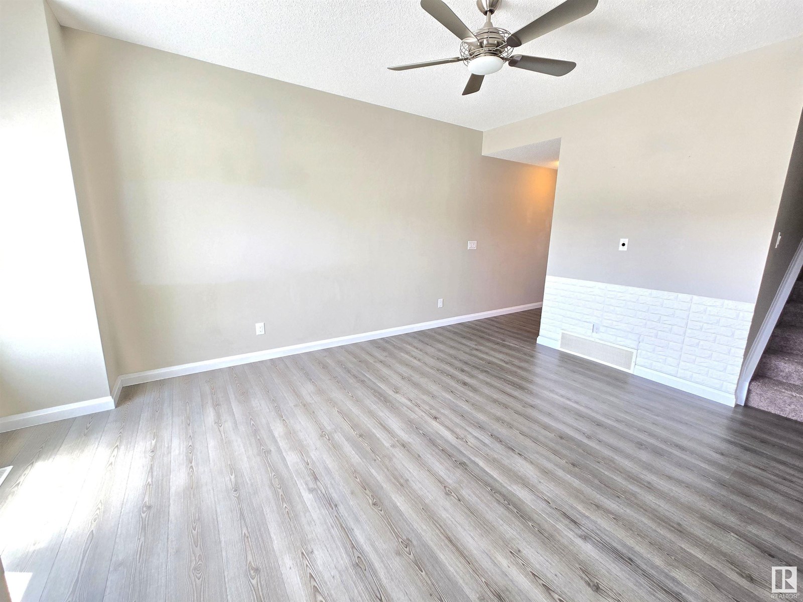 Photo 33 of 62 3710 Allan Dr Sw, Edmonton AB