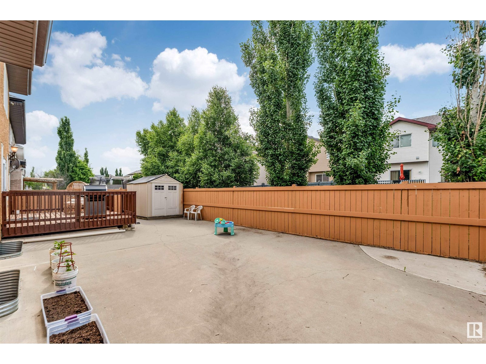 Photo 3 of 6807 18 Av Sw, Edmonton AB