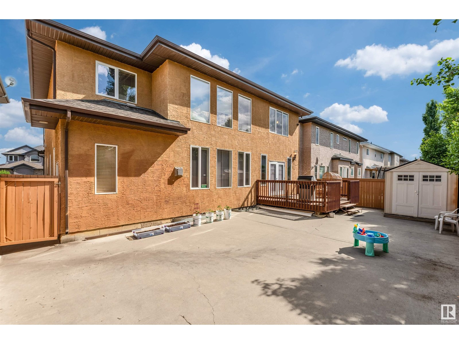 Photo 4 of 6807 18 Av Sw, Edmonton AB