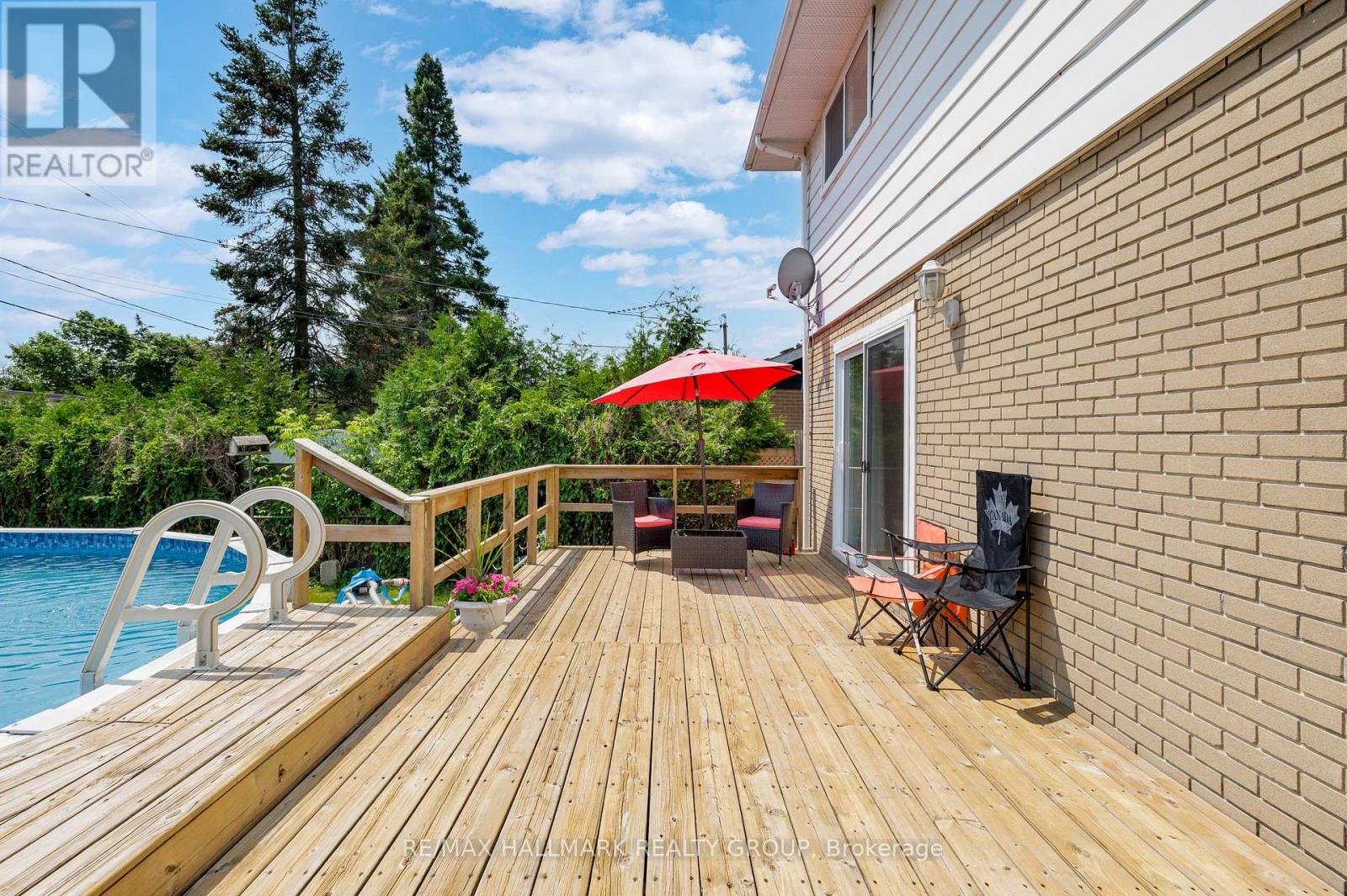 Photo 1 of 81 Reynolds Drive, Brockville ON