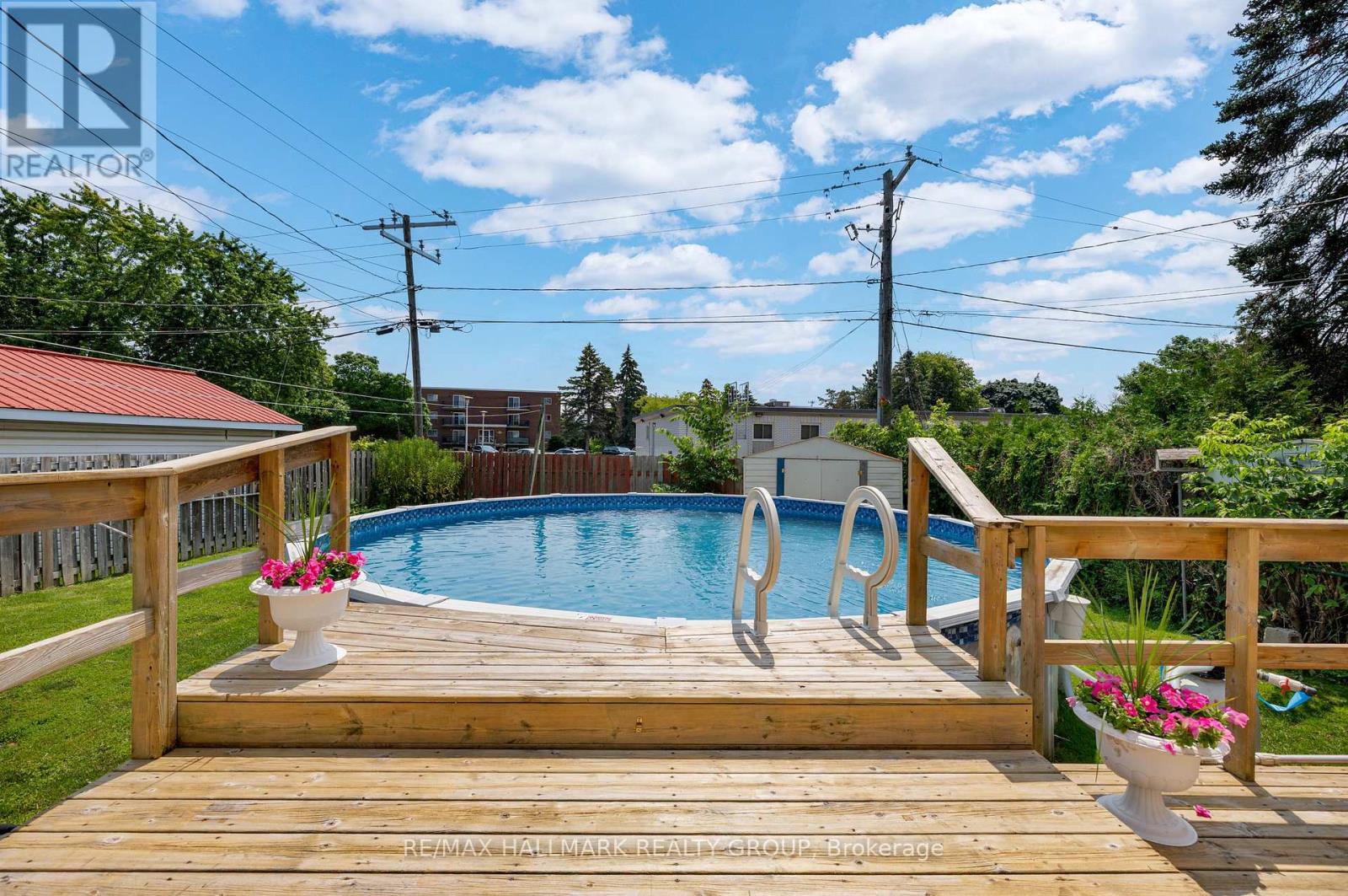 Photo 11 of 81 Reynolds Drive, Brockville ON