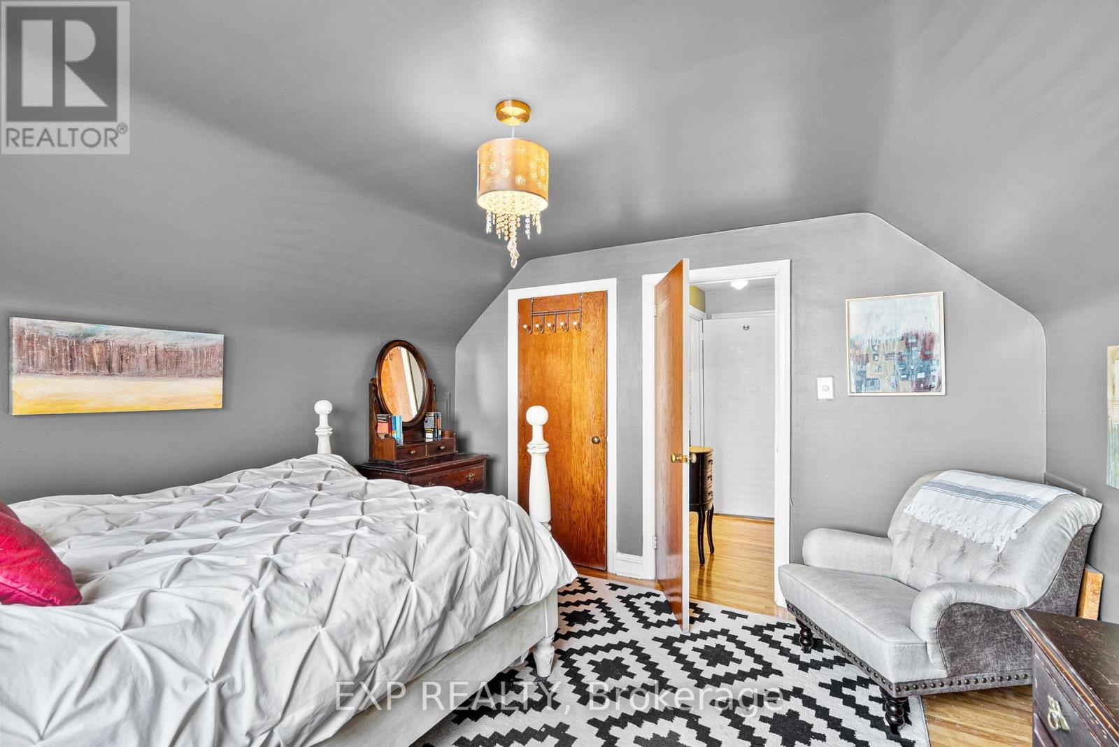 Photo 31 of 421 Greenwood Avenue, Ottawa ON