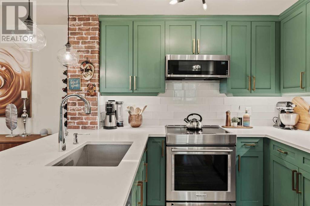 Single Family House for Sale in    Avenue SW Beltline Calgary 