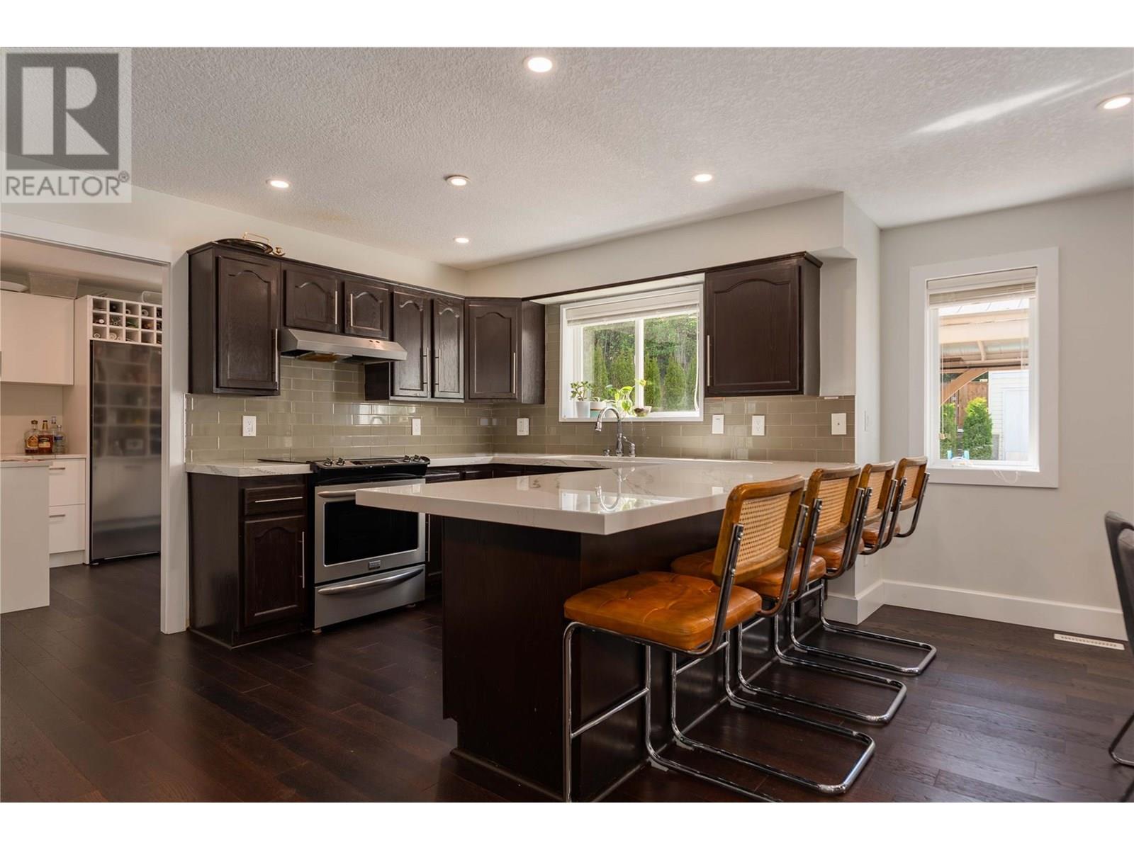 3410 Windsor Place, Castlegar