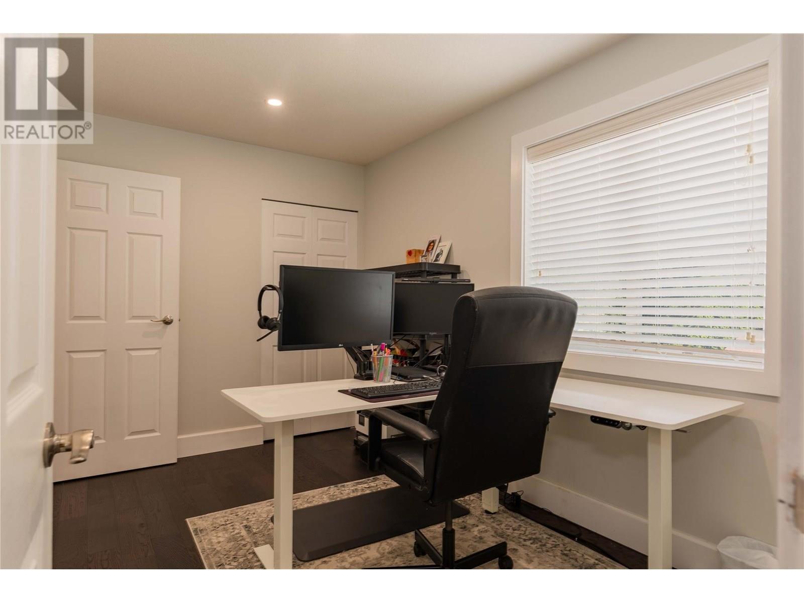 3410 Windsor Place, Castlegar