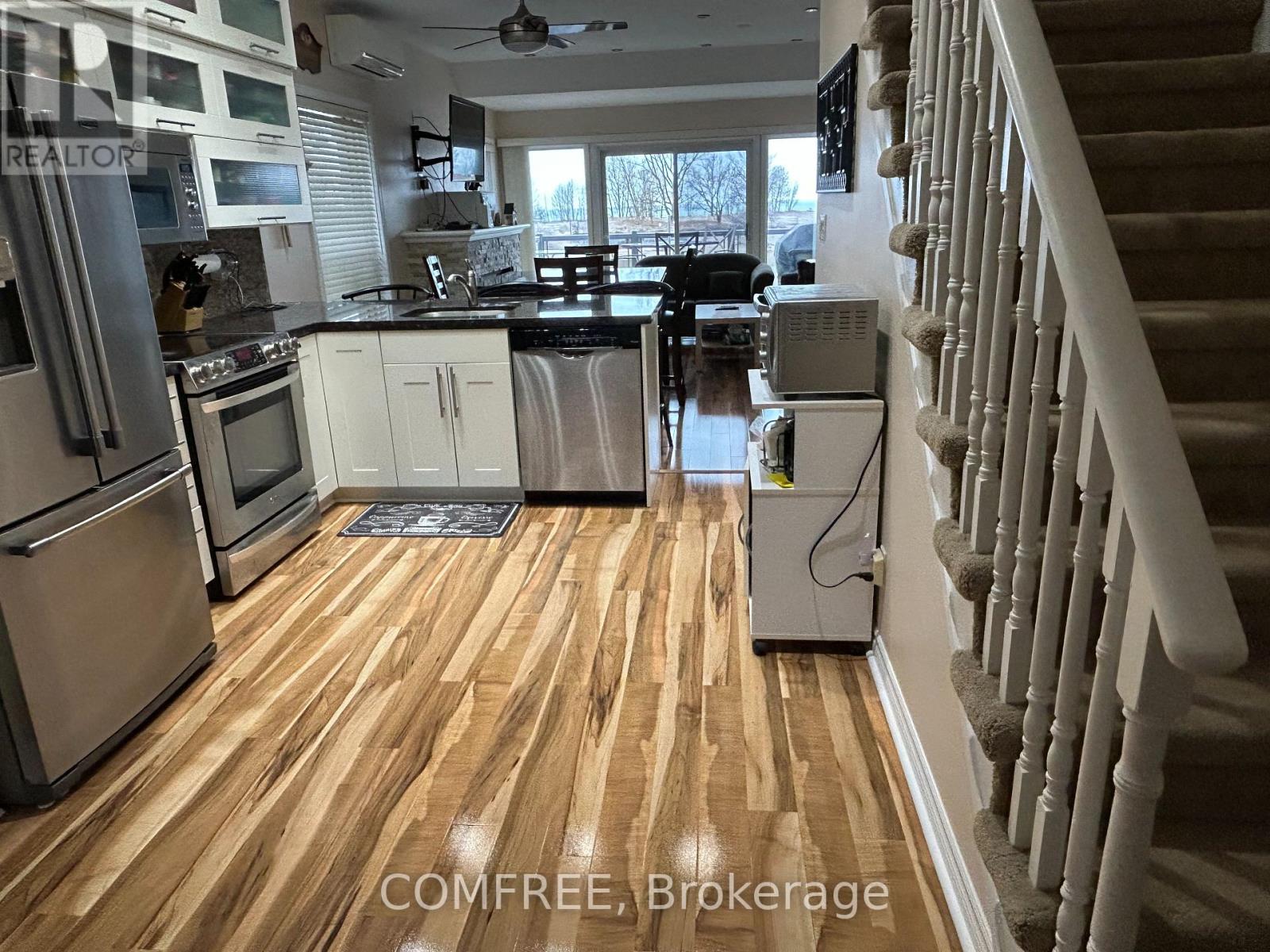 Photo 6 of 1 216 River Road E, Wasaga Beach ON