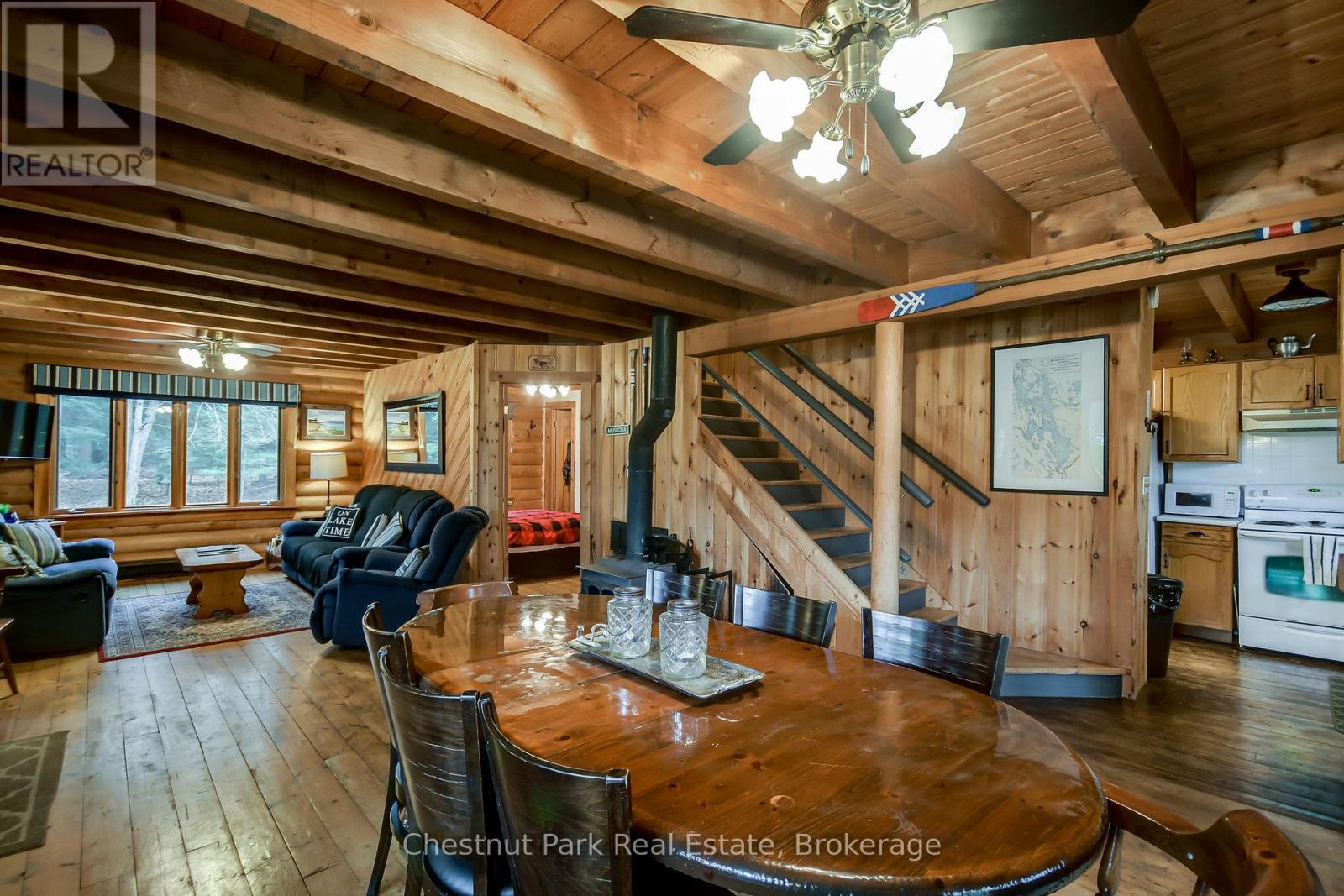 Photo 15 of 30 Mcvittie Island, Bracebridge ON