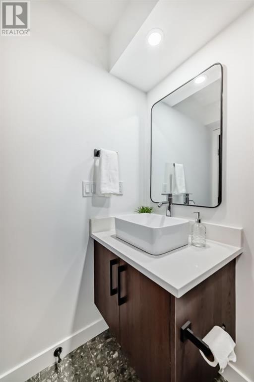Single Family House for Sale in    Avenue SW Mission Calgary 