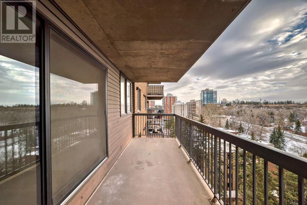 Single Family House for Sale in    Avenue SW Mission Calgary 