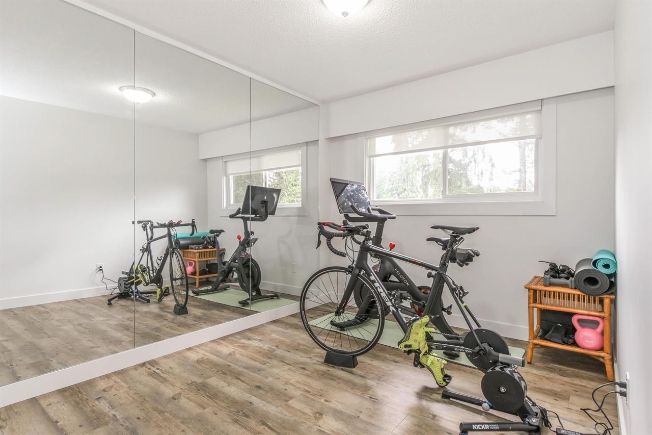 Photo 13 of 20334 38 A Avenue, Langley BC