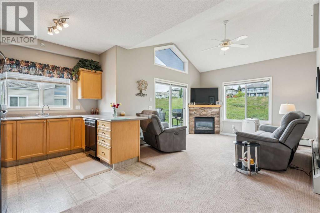 Single Family House for Sale in   Rocky Vista Park NW Rocky Ridge Calgary 
