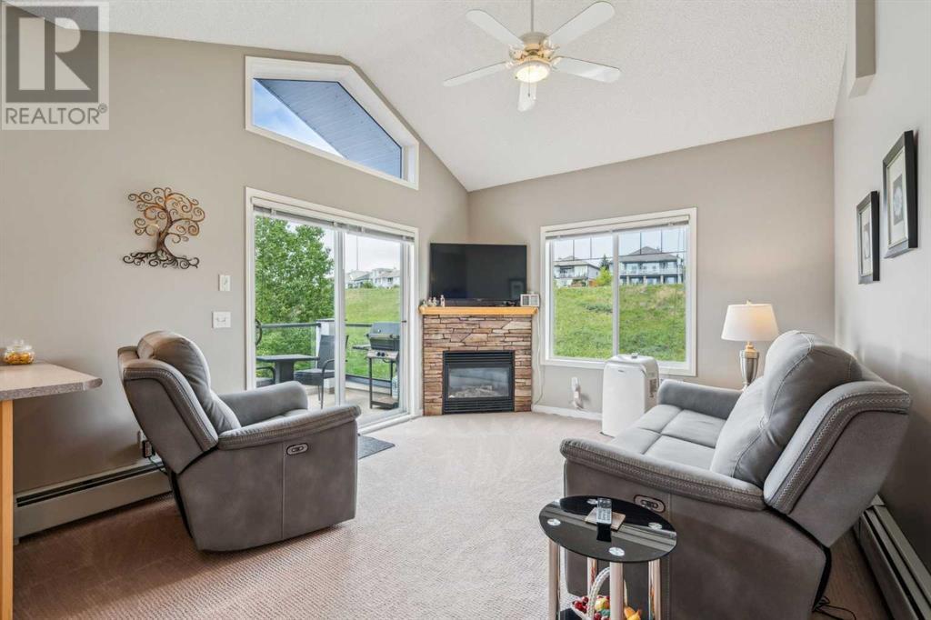 Single Family House for Sale in   Rocky Vista Park NW Rocky Ridge Calgary 