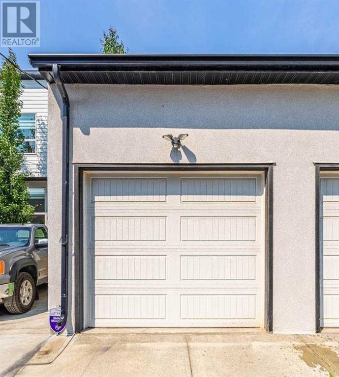 Single Family House for Sale in    Street SW Shaganappi Calgary 