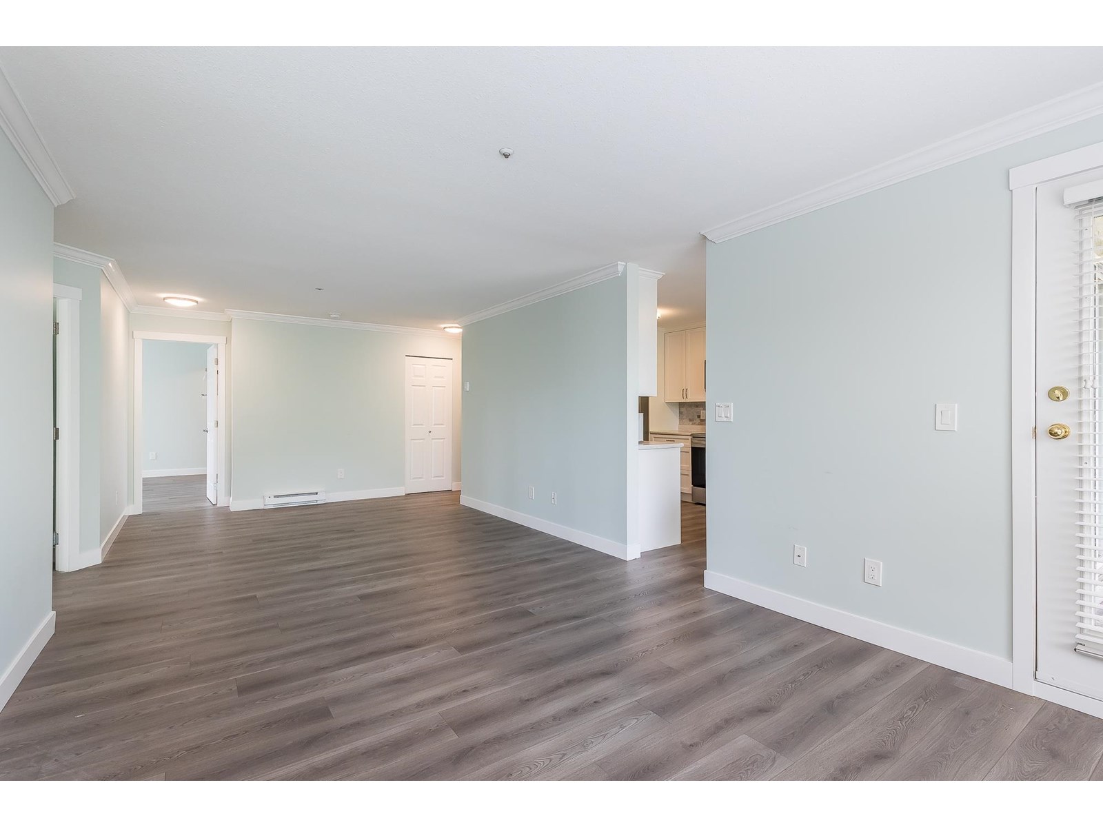 Photo 16 of 339 32830 George Ferguson Way, Abbotsford BC