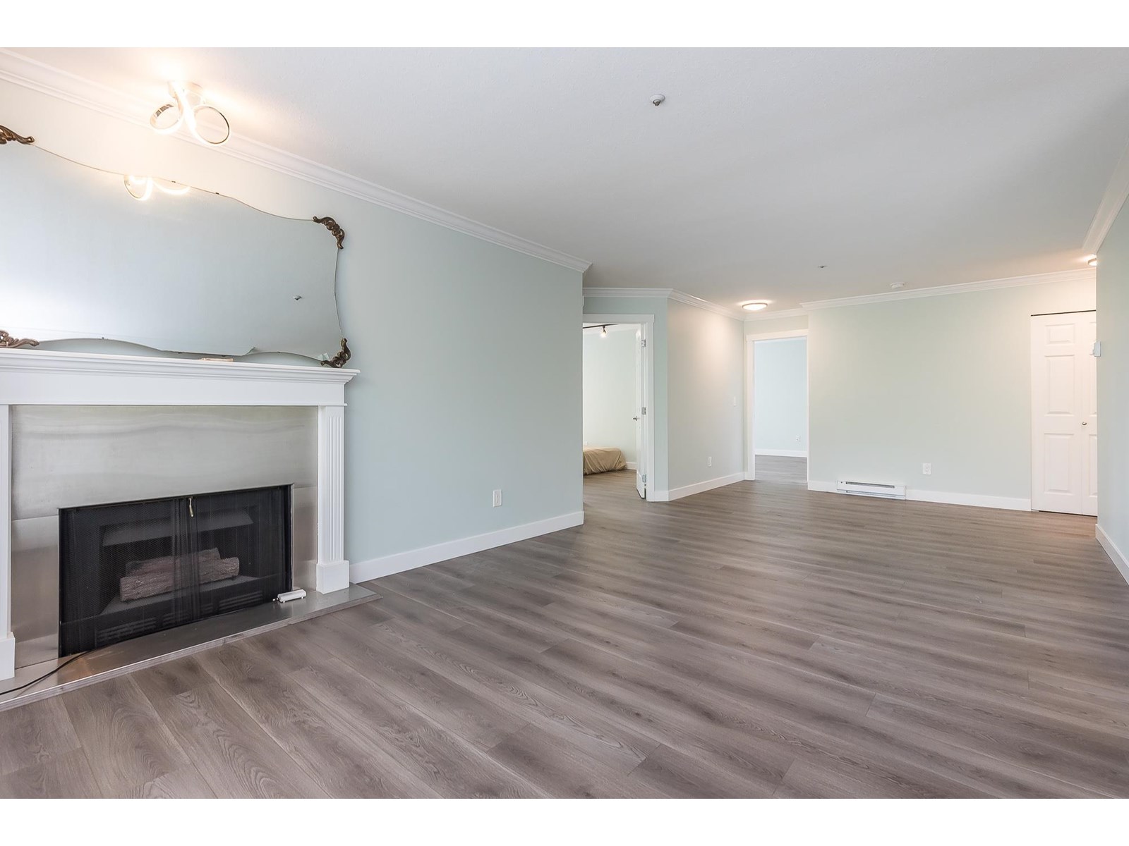 Photo 15 of 339 32830 George Ferguson Way, Abbotsford BC