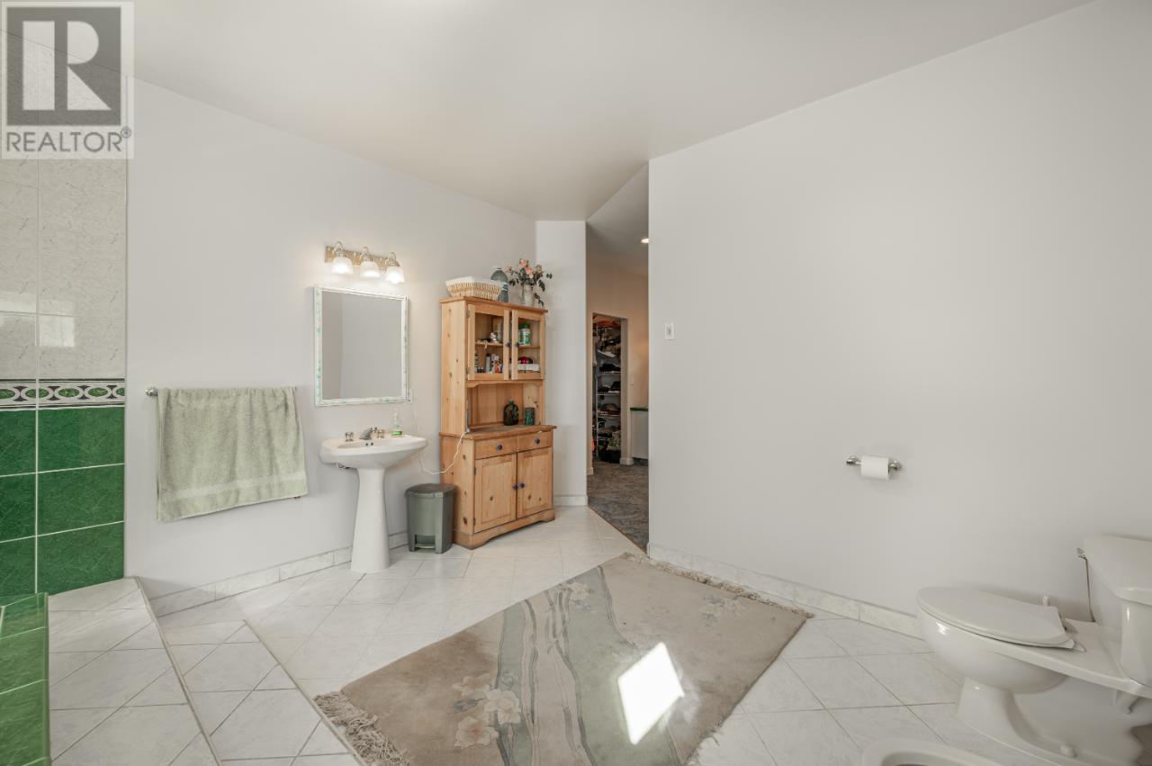 Photo 49 of 3390 Shuswap E Road, Kamloops BC