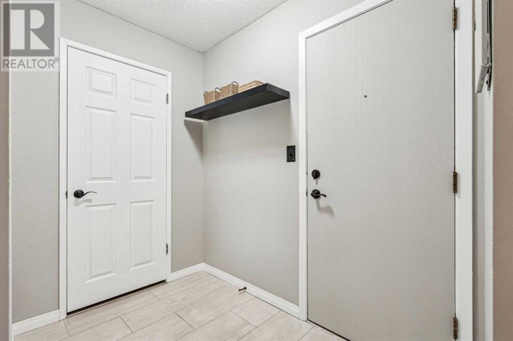 Single Family House for Sale in    Avenue SW South Calgary Calgary 