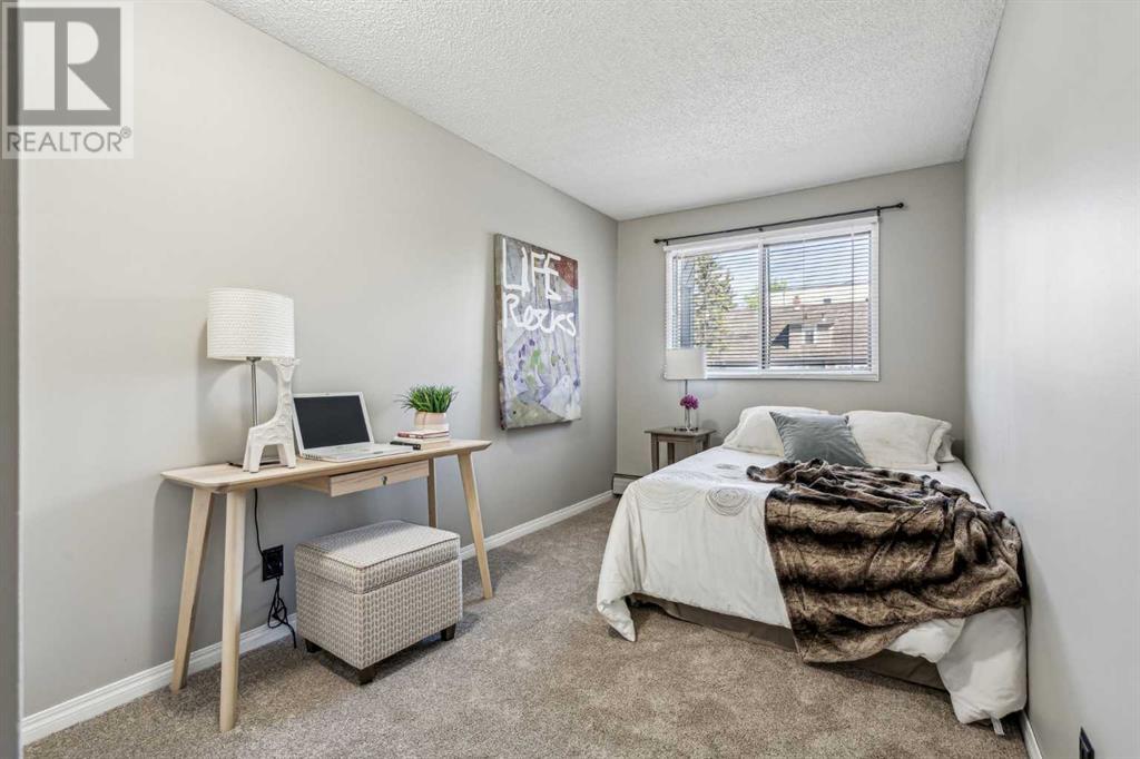 Single Family House for Sale in    Avenue SW South Calgary Calgary 