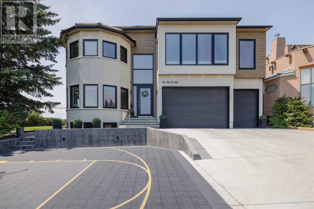 Single Family House for Sale in  A Street NW Hounsfield Heights/Briar Hill Calgary 