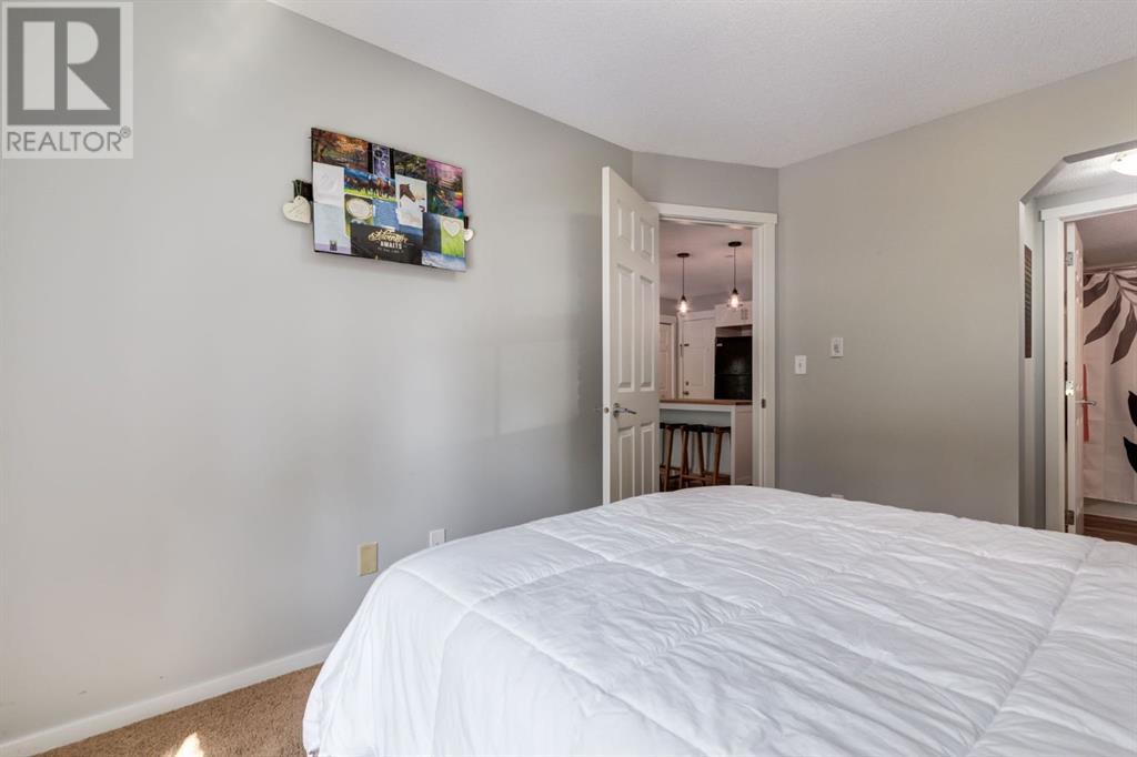 Single Family House for Sale in   Copperpond Common SE Copperfield Calgary 