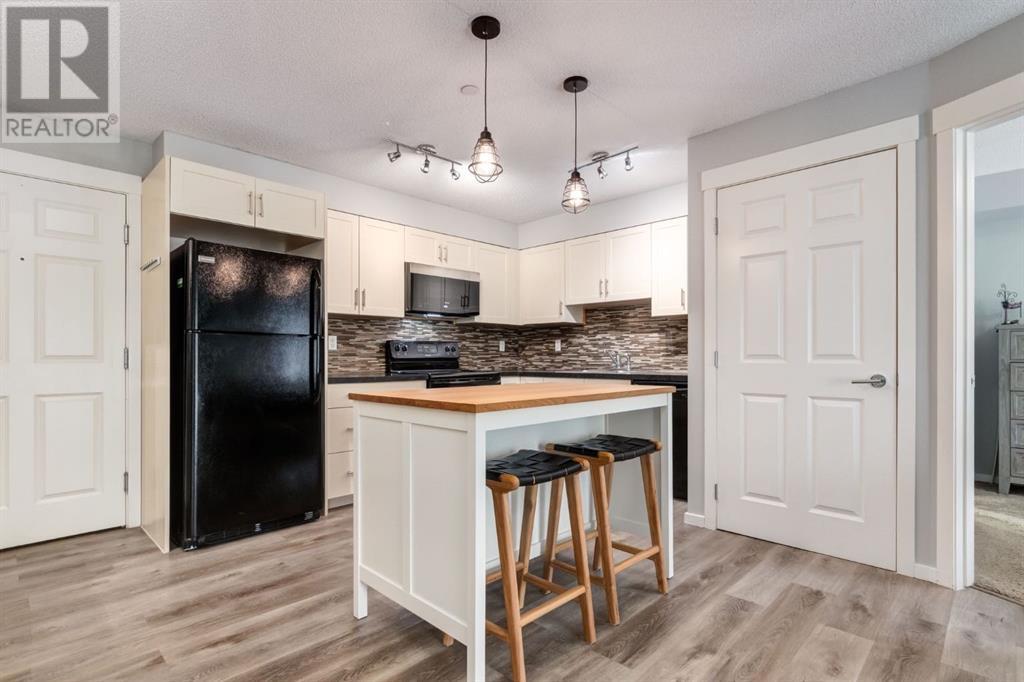 Single Family House for Sale in   Copperpond Common SE Copperfield Calgary 
