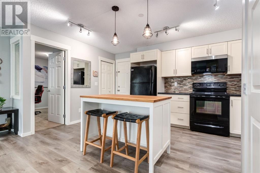 Single Family House for Sale in   Copperpond Common SE Copperfield Calgary 