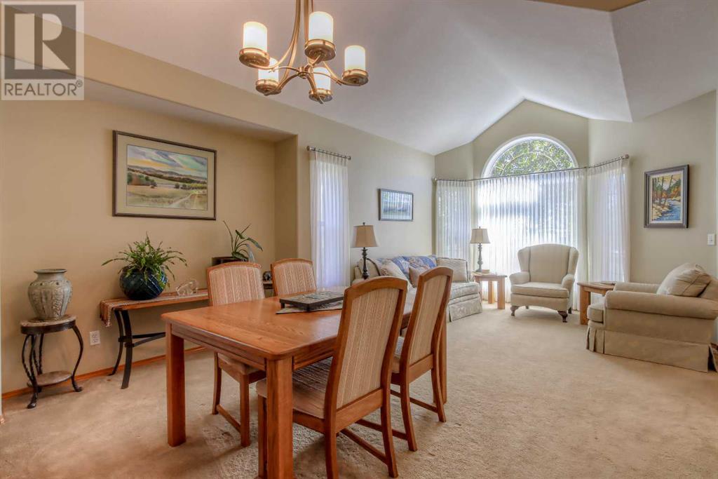 Single Family House for Sale in  Sierra Morena Court SW Signal Hill Calgary 